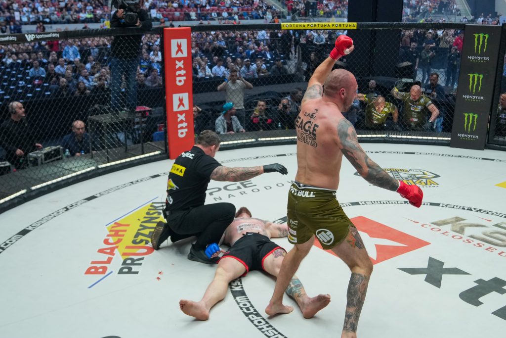 KSW Colloseum 2, Blachy Pruszynski