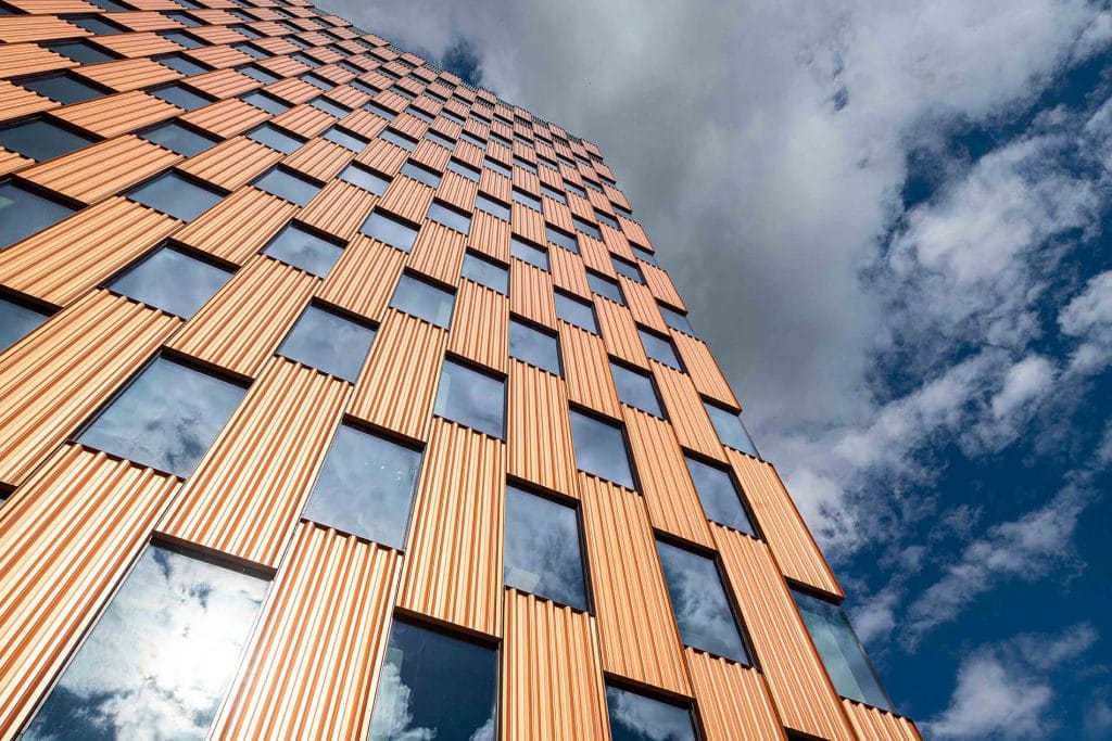 Elewacyjna blacha trapezowa_biurowiec_Gdańsk_WAVE SKANSKA_Blachy Pruszyński_4