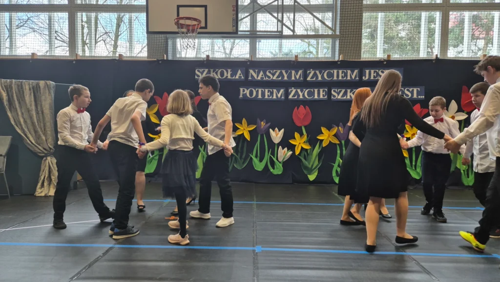 Uroczyste otwarcie nowego budynku Zespołu Szkół Specjalnych im. ks. Jana Twardowskiego w Pruszkowie