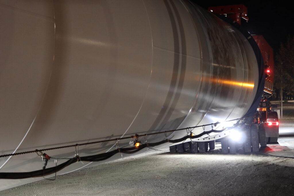 Farma wiatrowa transport wiatrakow 2024 Zelechlinek, OZE