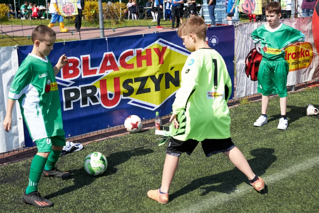 Nadzieja Na Mundial, Fundacja, Pruszyński