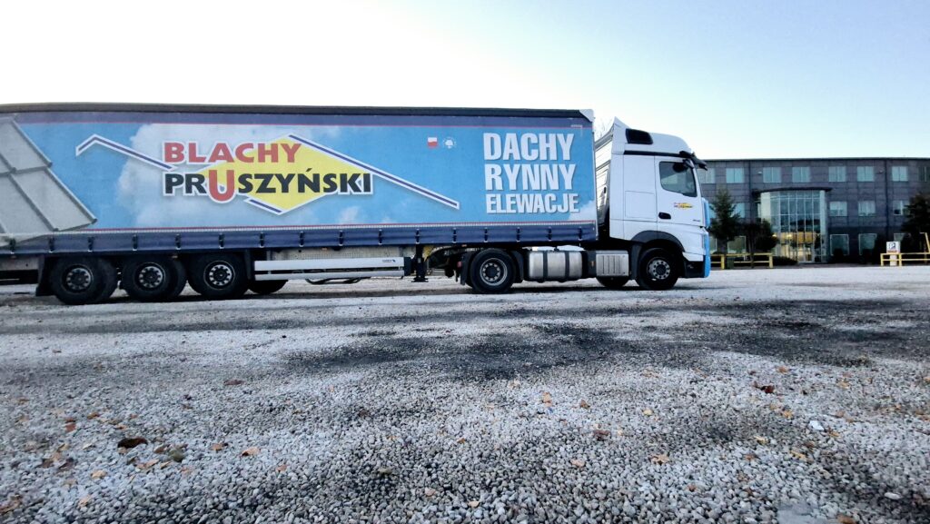 tir transport spedycja mercedes arctos pruszynski