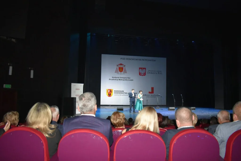 Koncert charytatywny, Integracja JPII