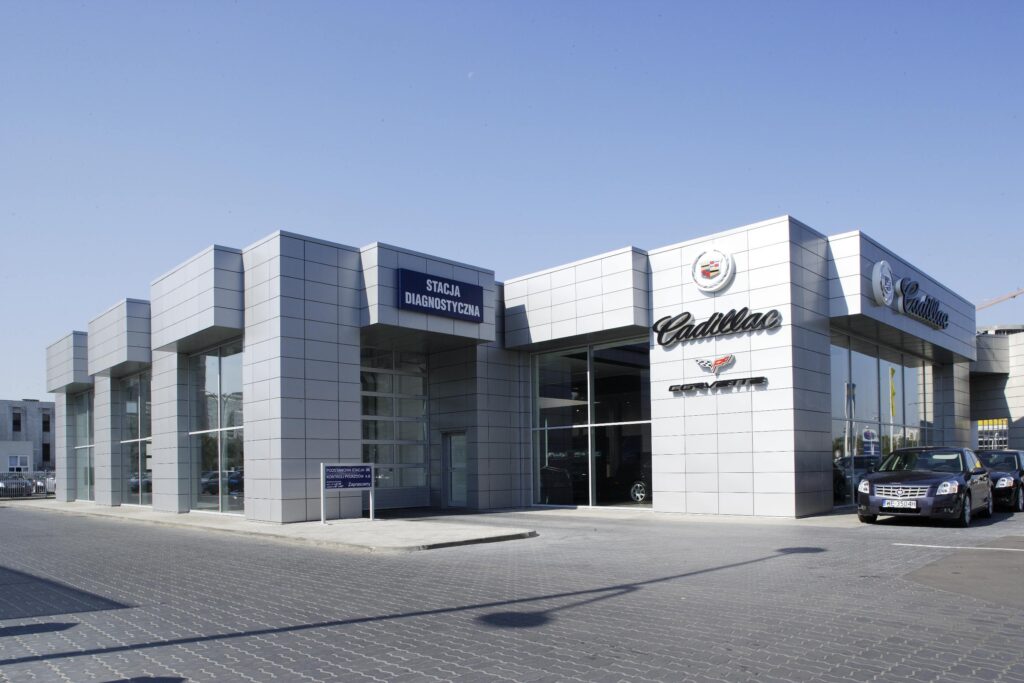 Kasetony elewacyjne, salon samochodowy, Cadillac, inwestycje przemyslowe