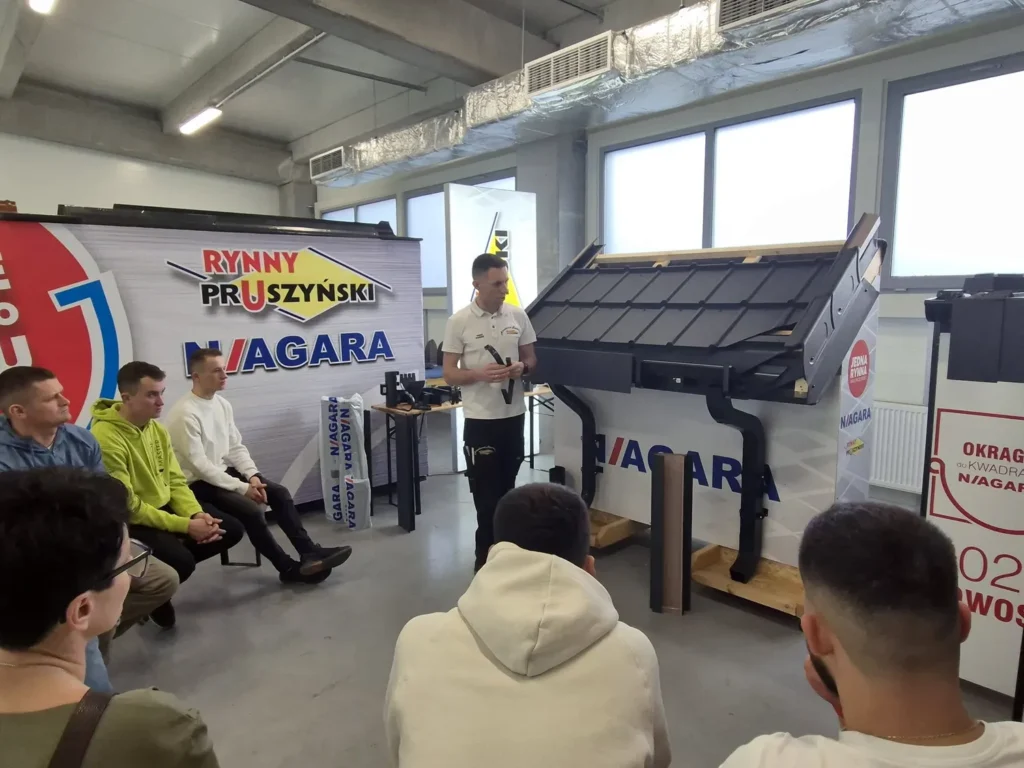 Zimowe szkolenia dla dekarzy