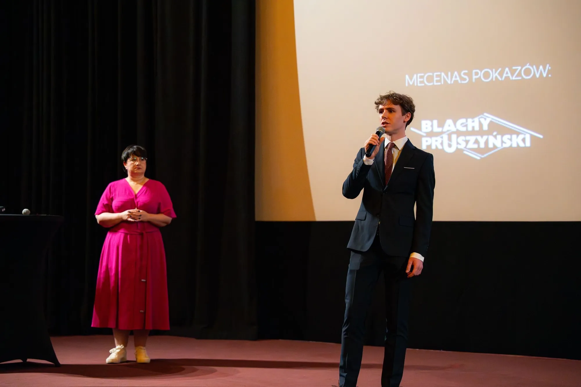 Naprawdę daleko, film dokumentalny