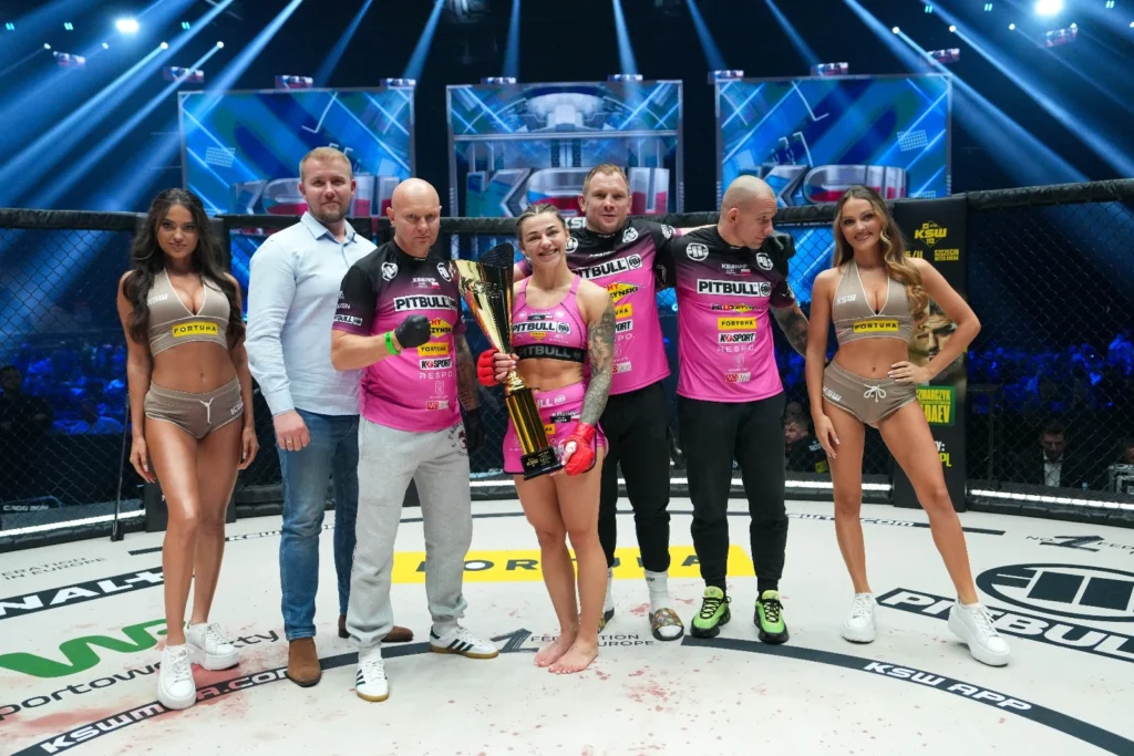 KSW 111, Laura Grzyb