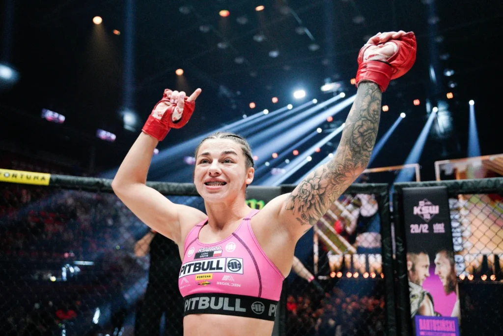 KSW 111, Laura Grzyb