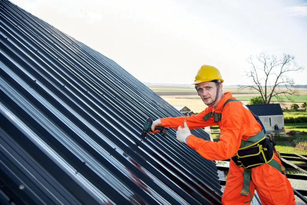 Dekarz, montaż blachy trapezowej